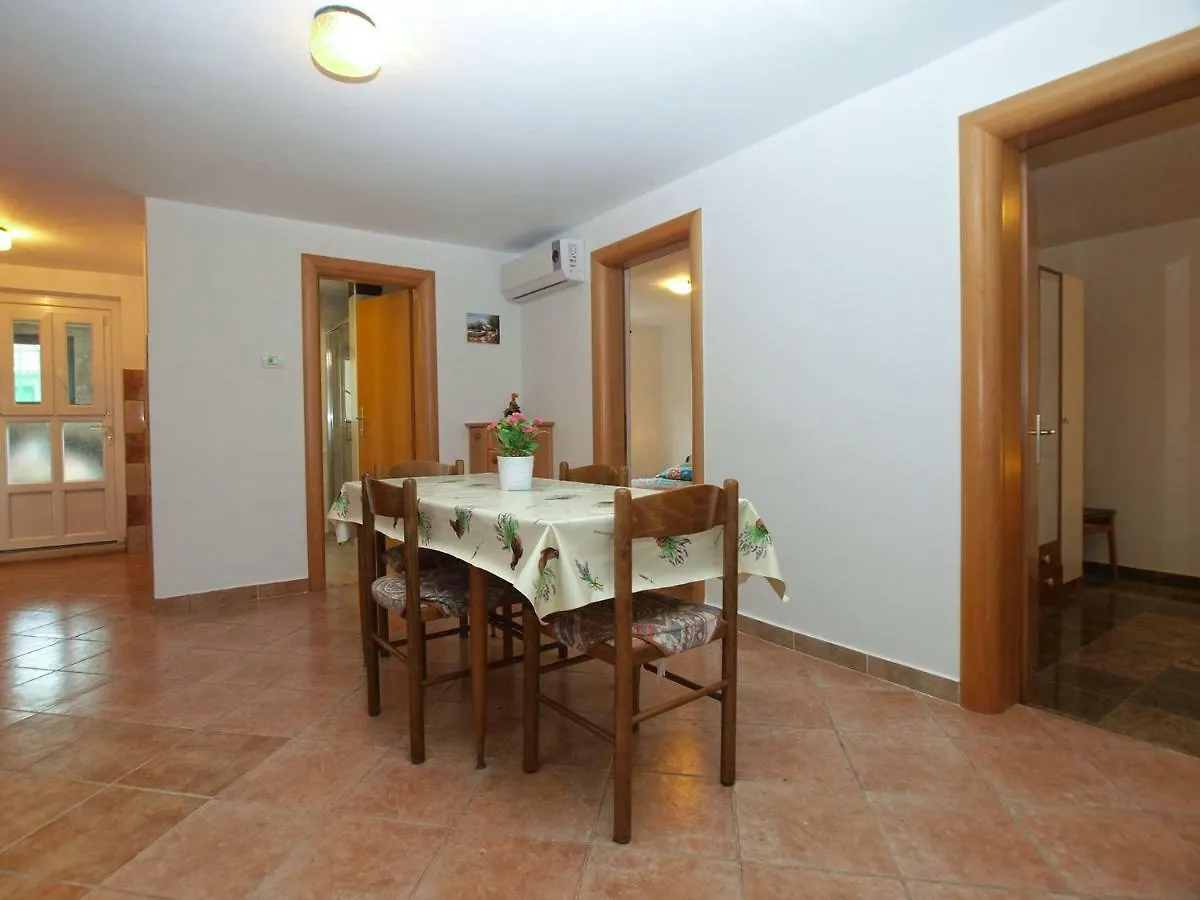 Apartments Valbandon 28 Fazana 0*,
