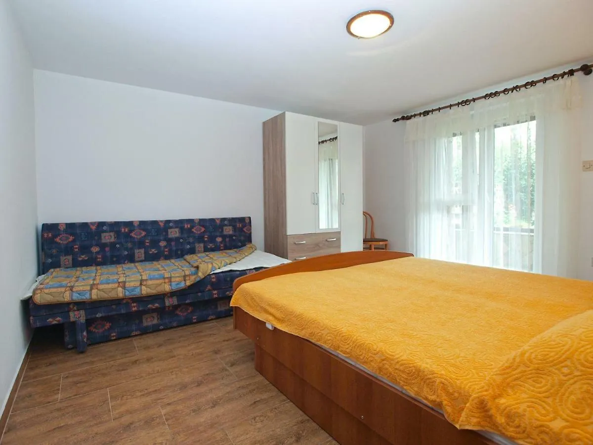Apartments Valbandon 28 Fazana 0*,  Croatia