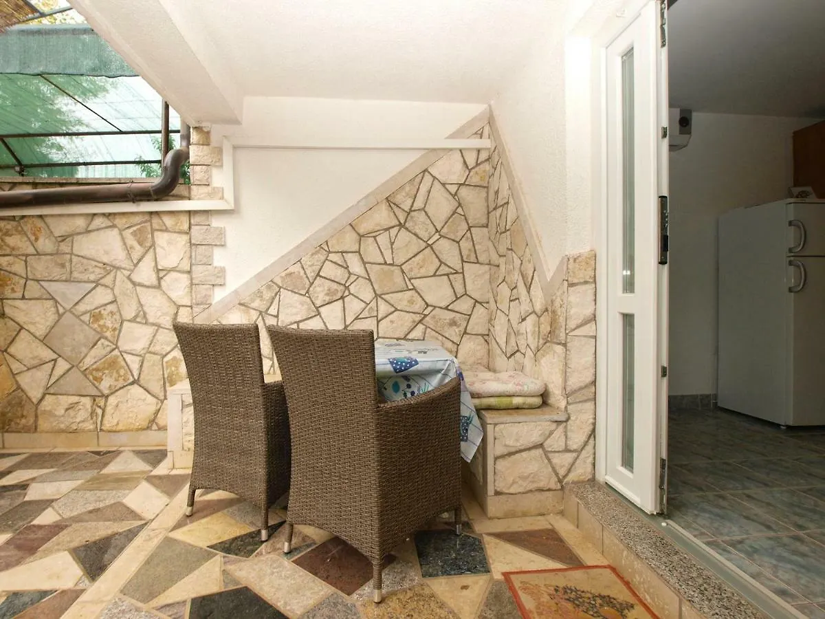 Apartments Valbandon 28 Fazana 0*,  Croatia